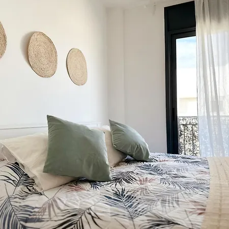 Atico Con Vistas Al Mar A Un Paso Del Centro * ブラナス