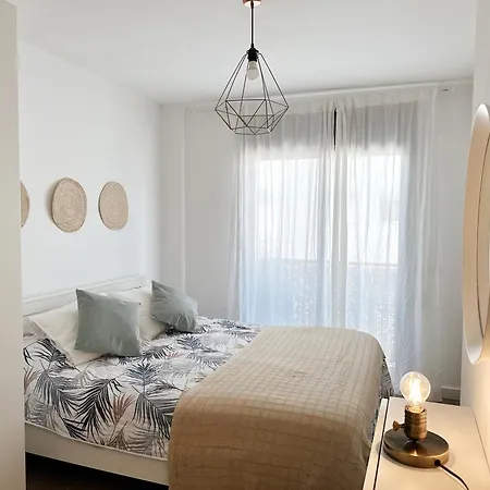 Atico Con Vistas Al Mar A Un Paso Del Centro ブラナス